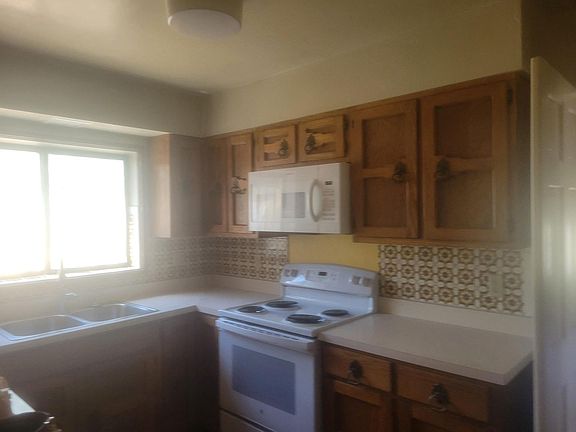 2nd image of 7562 N Calle Cordobesa