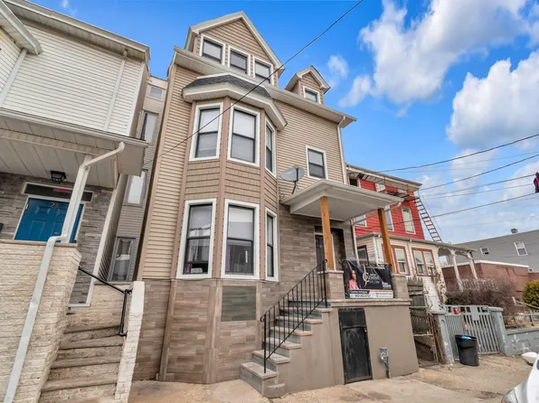 25 Oak St, Paterson, NJ