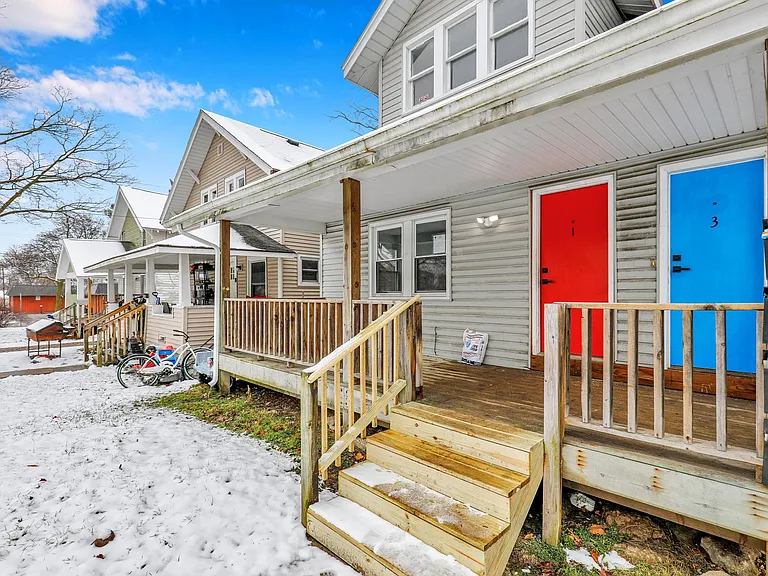 1224 E Malcolm X St #1 — Photo 13