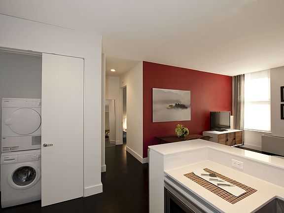 3rd image of 25 Broad St APT 19D