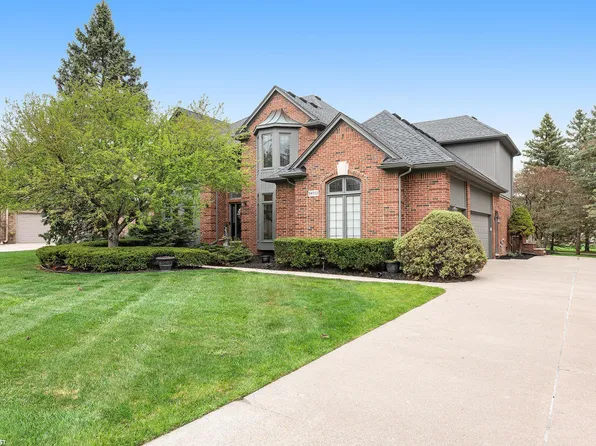 54002 Whitby Way, Shelby Township, MI 48316