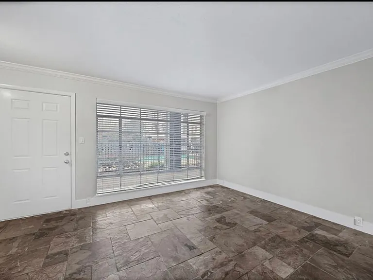 2322 Richton St #15 — Photo 6