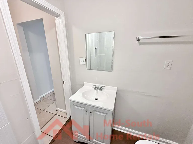 1549 Patton St — Photo 22