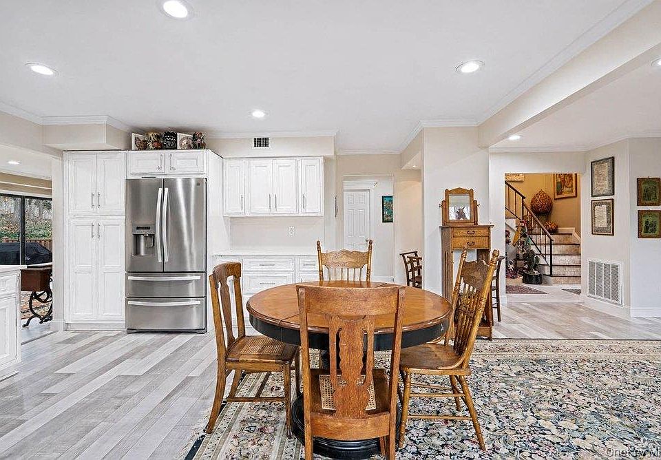 1st image of 38 Maple Court