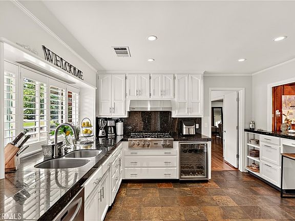 2nd image of 2875 Ardell Dr