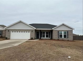 304 Courtland Dr, Dothan, AL 36301