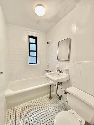 Rented by Waverly Realty Associates | media 15