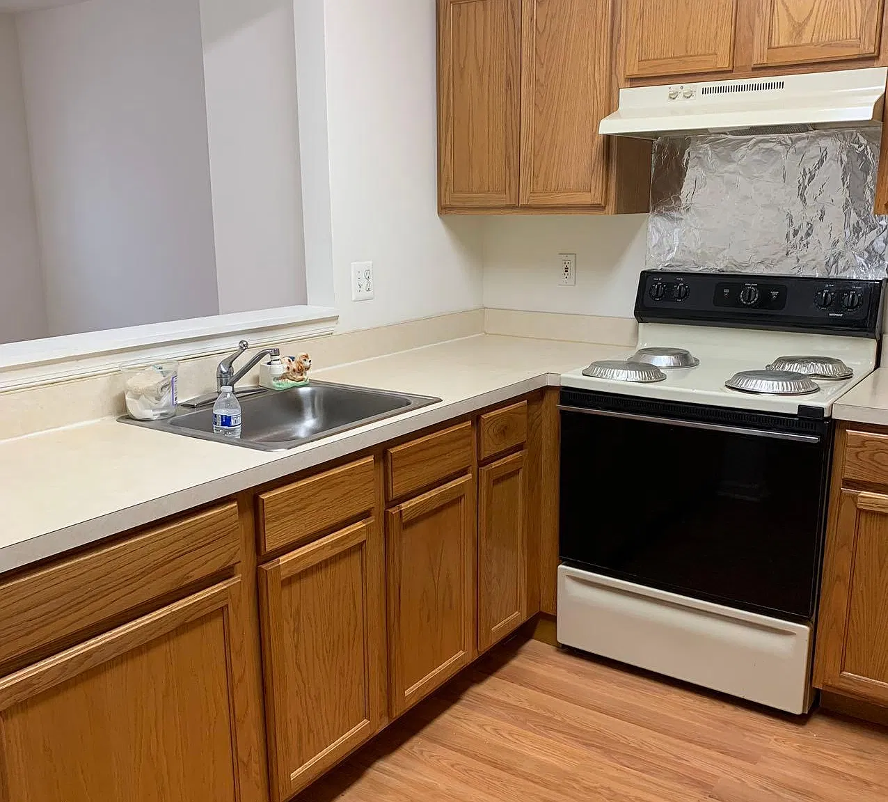 3 bed, 2.5 bath, 1648 sqft, $2,700 — Photo 3