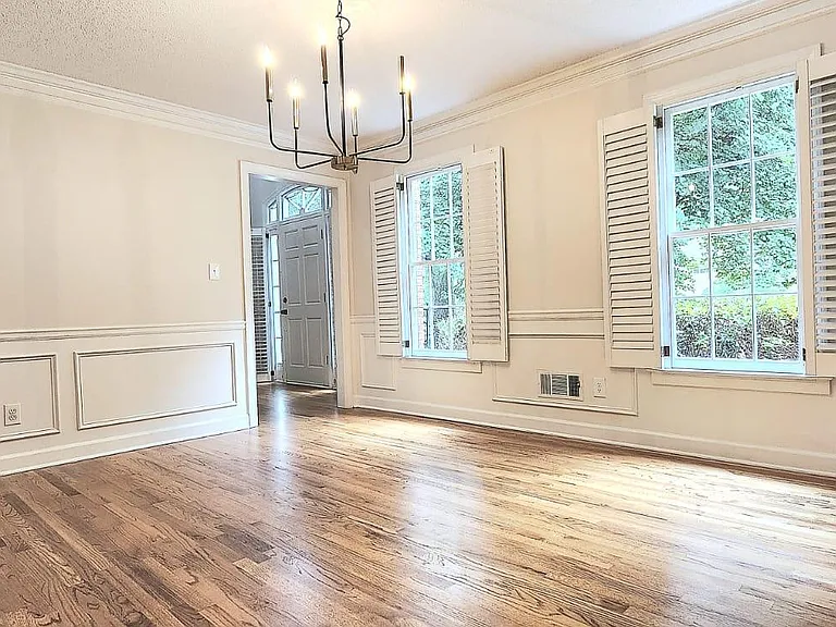 11165 Wilshire Chase Dr — Photo 5