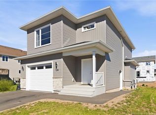 136 Runneymeade Rd, Riverview, NB E1B4M7