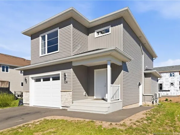 136 Runneymeade Rd, Riverview, NB E1B 4M7