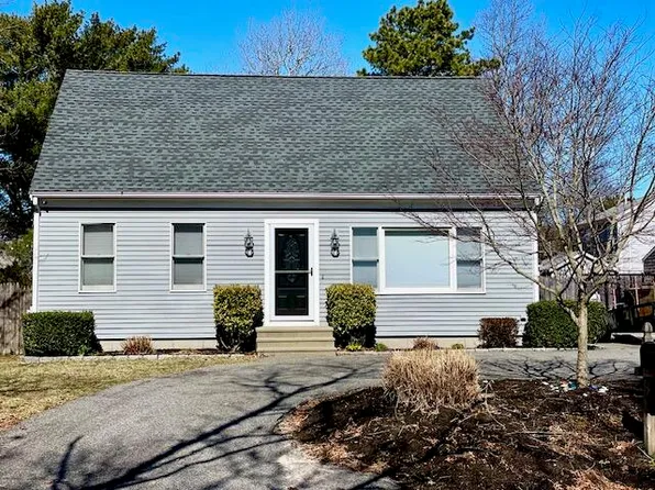 24 Ovington Drive, East Falmouth, MA 02536