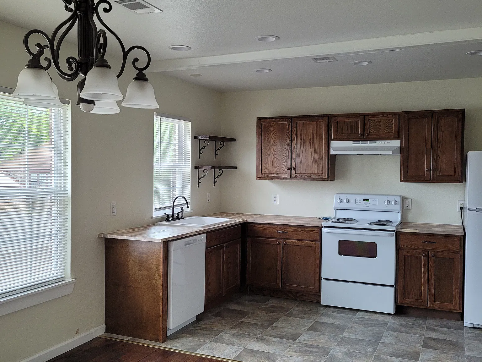 1 bed, 639 sqft, $725 — Photo 3