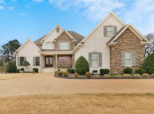 50 Princeton Pl, Jackson, TN 38305