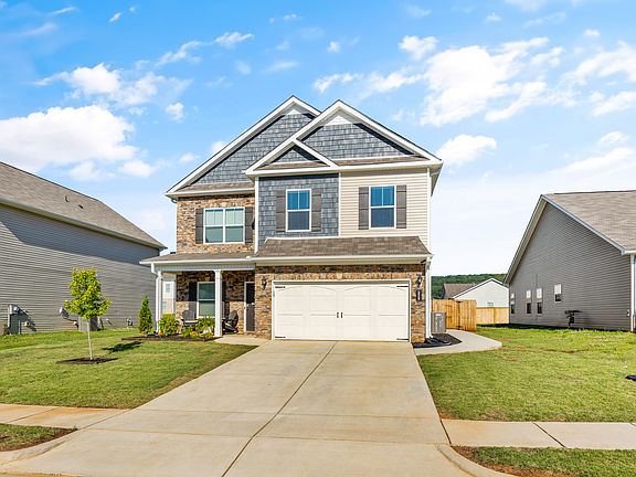 2nd image of 119 Emma Grace Ln