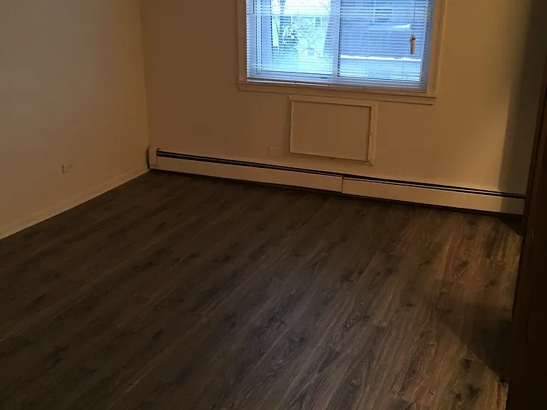 112 Olesen Dr #100 — Photo 4