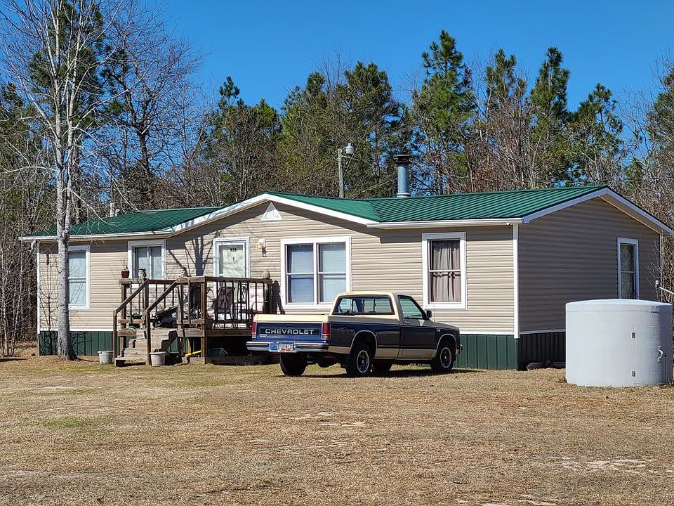 2nd image of 953 Windsor Rd