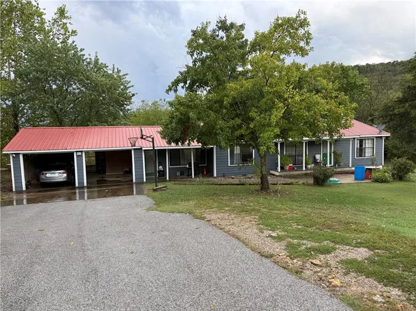 33 Dogwood Ln, Green Forest, AR 72638