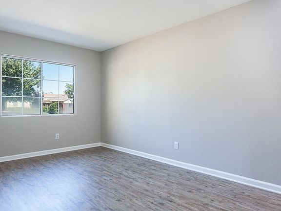 3rd image of 1814 Brennan Ct