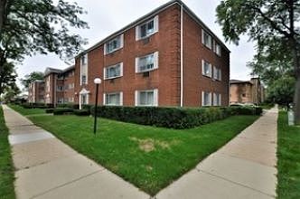 1st image of 8460 Skokie Blvd #20