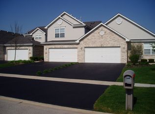 673 Kristin Ct, New Lenox, IL 60451