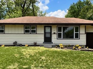 135 Pompano Ln, Florissant, MO 63031