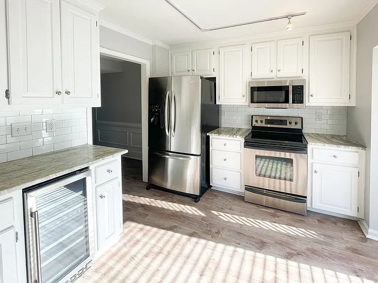 325 Towergate Pl — Photo 7