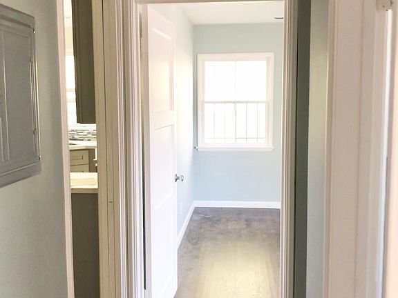 4th image of 2104 E Florida St APT 3