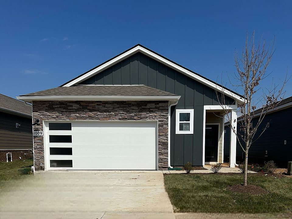 1st image of 2037 Skippack Pvt Cir