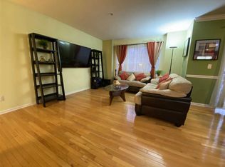 14 Marina Dr, Bayonne, NJ 07002