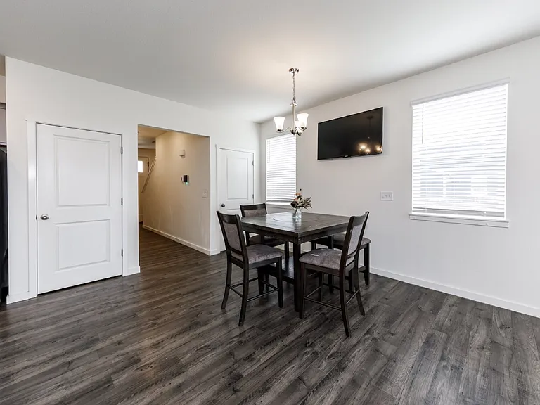 10213 Castor Dr — Photo 9
