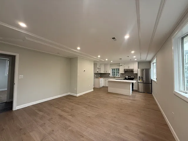 52 Holbrook Ave #2 — Photo 4