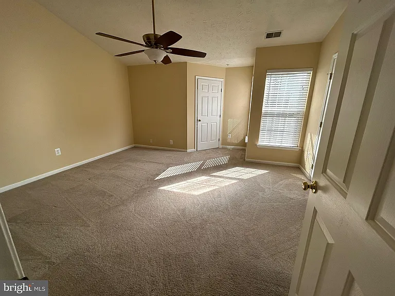 8718 Belleau Ct — Photo 6