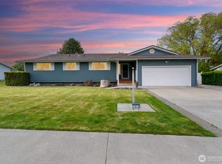 1412 W 15th Avenue, Kennewick, WA 99337