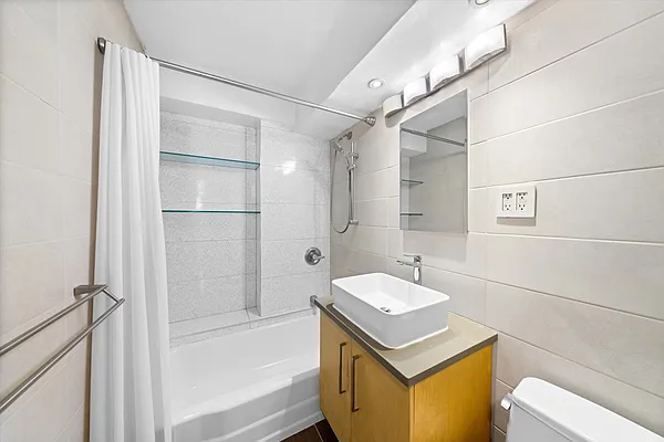 Sold by Compass | media 5
