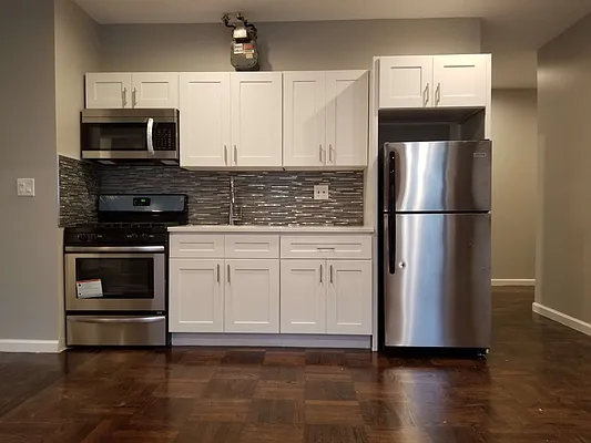 Rented by Bruma Realty LLC | media 12