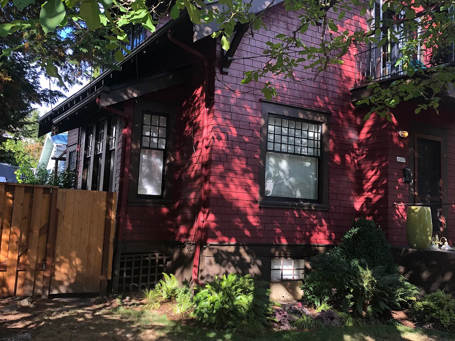 1 bed, 950 sqft, $2,100 — Photo 3