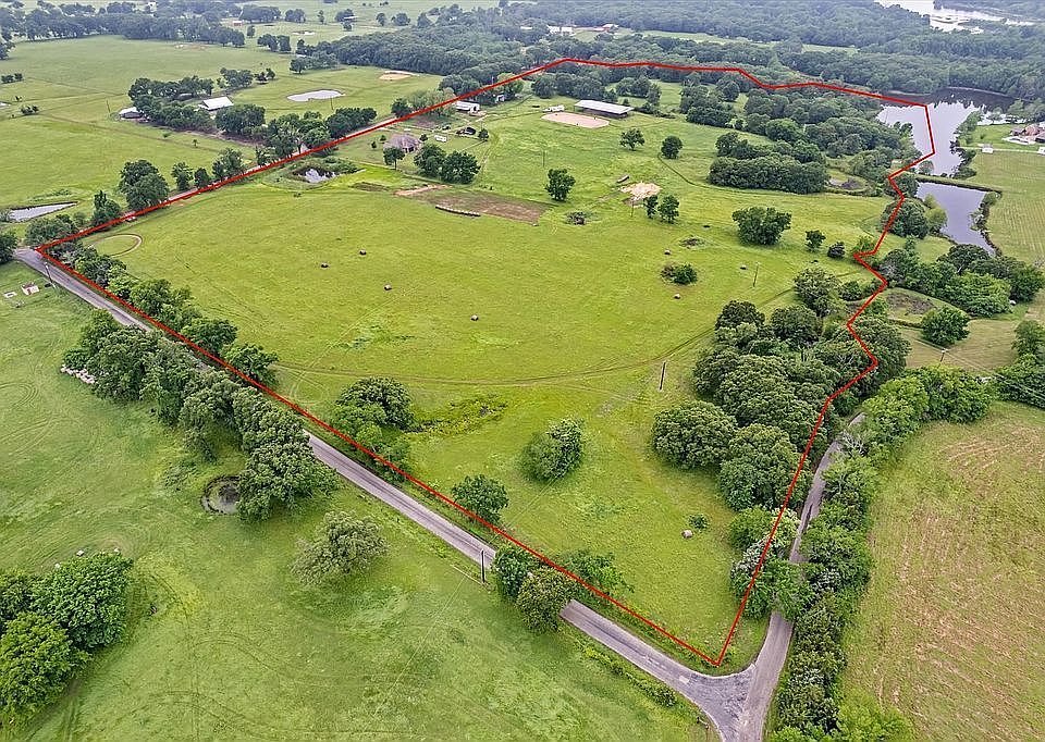 46 acres, 2 stone fireplaces