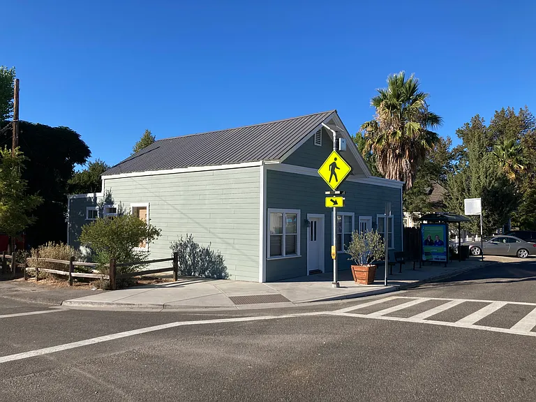 9321 Encina Ave #B — Photo 7