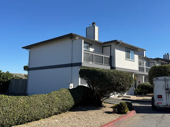 3070 Sunset Ave APT 1, Marina, CA 93933