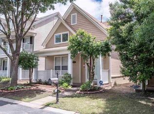 1292 Island Harbor Dr, Memphis, TN 38103