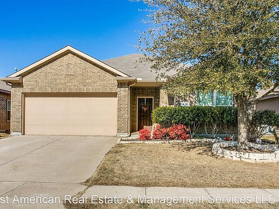 2nd image of 612 Poncho Ln