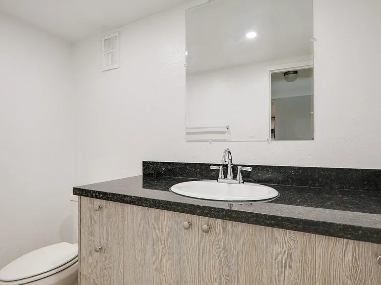 Windward Vista — Photo 15