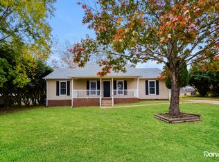 105 Hollywood Hills Dr, Columbia, TN 38401