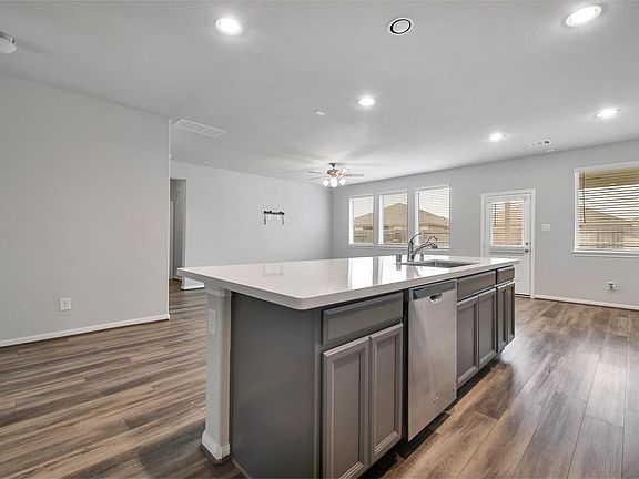 3rd image of 17406 Hartford Field Ln