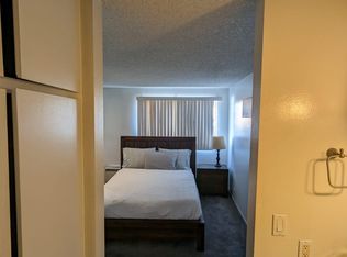 10707 Moorpark St APT 202, North Hollywood, CA 91602