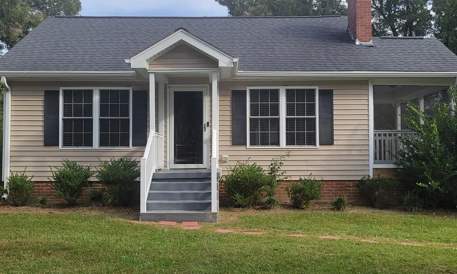 2 bed, 900 sqft, $1,450 — Photo 1