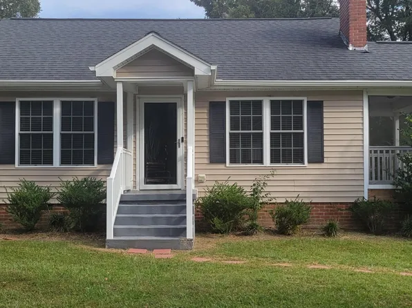404 Green St, Graham, NC 27253