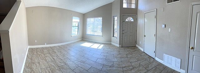 2nd image of 14220 Smokey Point Dr