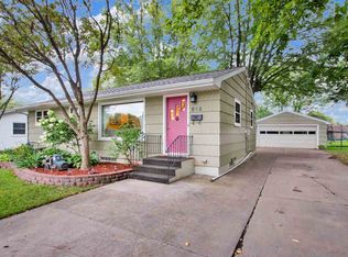 515 N Peach Ave, Marshfield, WI 54449